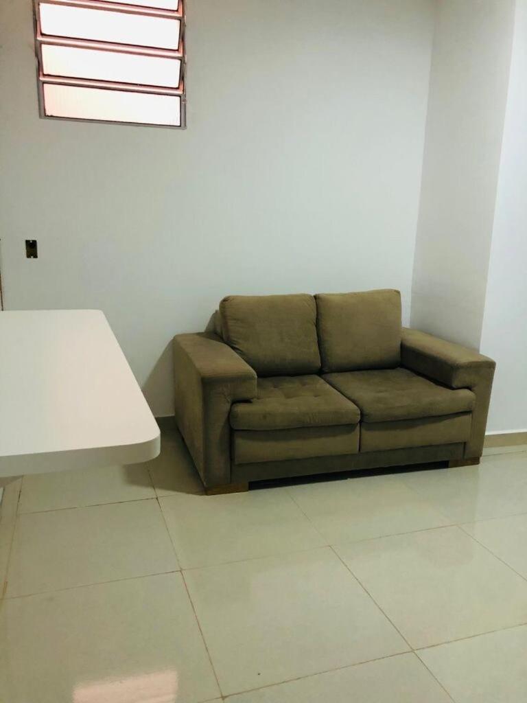 Aconchegante Com 01 No Tremembe-sp